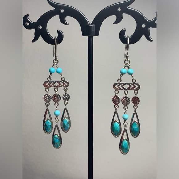 Silpada Vintage Sterling, Turquoise & Magnesite CHIC Chandelier Earrings - Picture 2 of 15